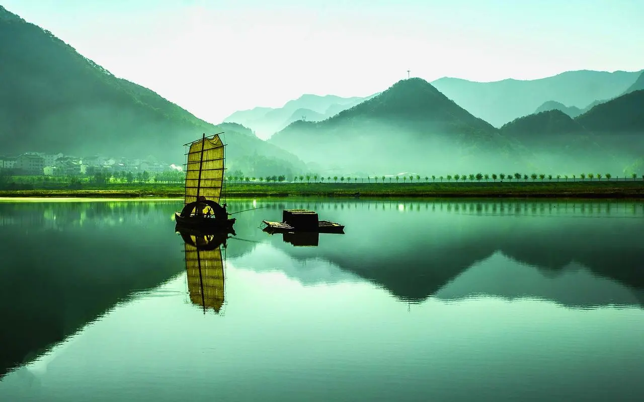 高端绿色